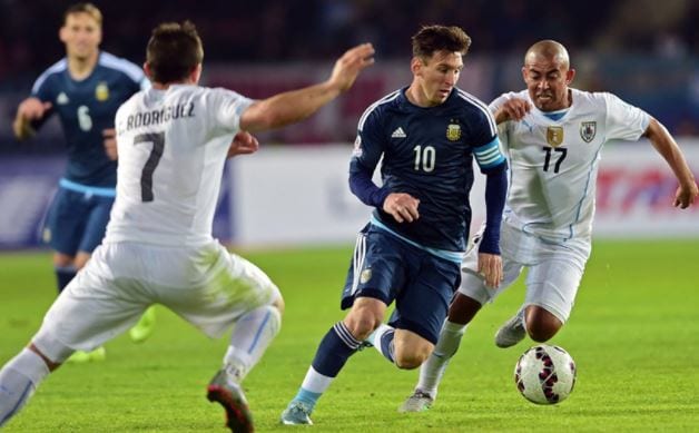 Tỷ lệ kèo Uruguay vs Argentina lúc 6h00 ngày 01/09 hôm nay : Chiến thắng trở lại 1