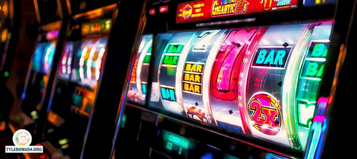 Slot Game là gì? Hướng dẫn cách chơi Slot Game trực tuyến 3 Slot Game là gì 01