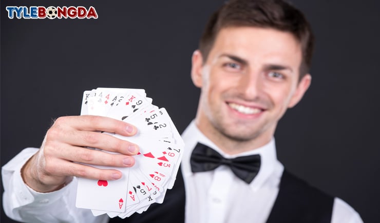 Chia sẻ kinh nghiệm đánh bài ăn tiền thật "Trăm trận trăm thắng" 1 chia sẻ kinh nghiệm đánh bài ăn tiền thật tại nhà cái